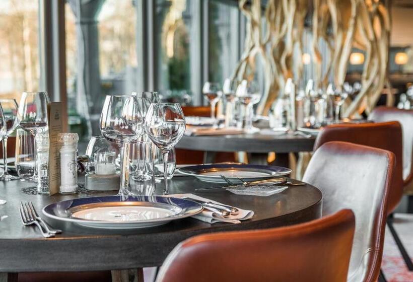 فندق Martin S Chateau Du Lac