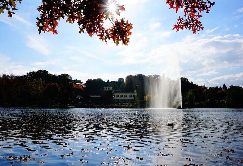 فندق Martin S Chateau Du Lac