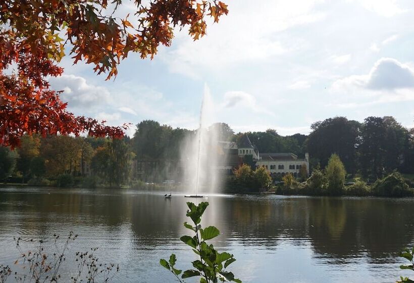 فندق Martin S Chateau Du Lac