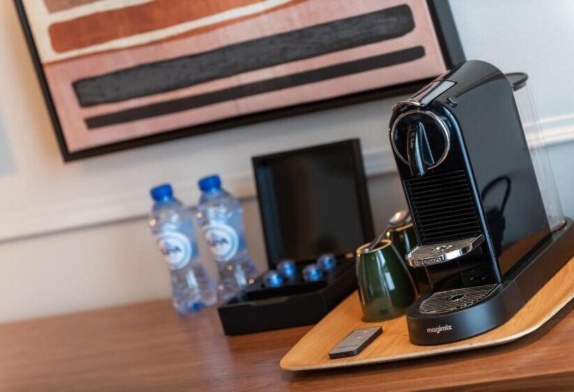 Отель Martin's Relais