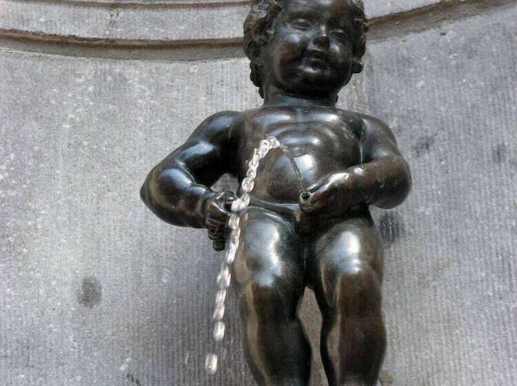 Отель The Usual Brussels