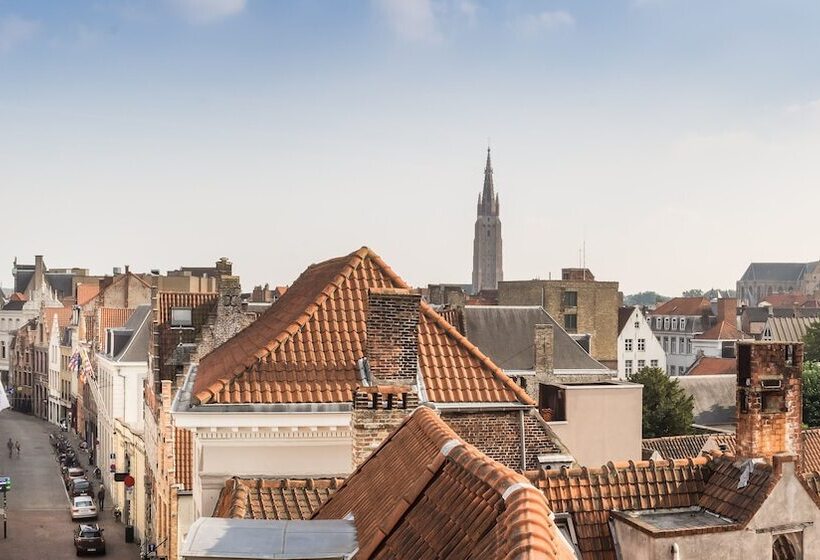 Отель Navarra Brugge