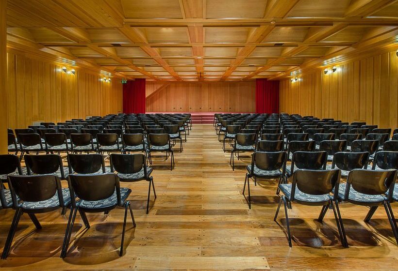 فندق NH Bariloche Edelweiss