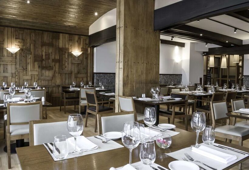 فندق NH Bariloche Edelweiss