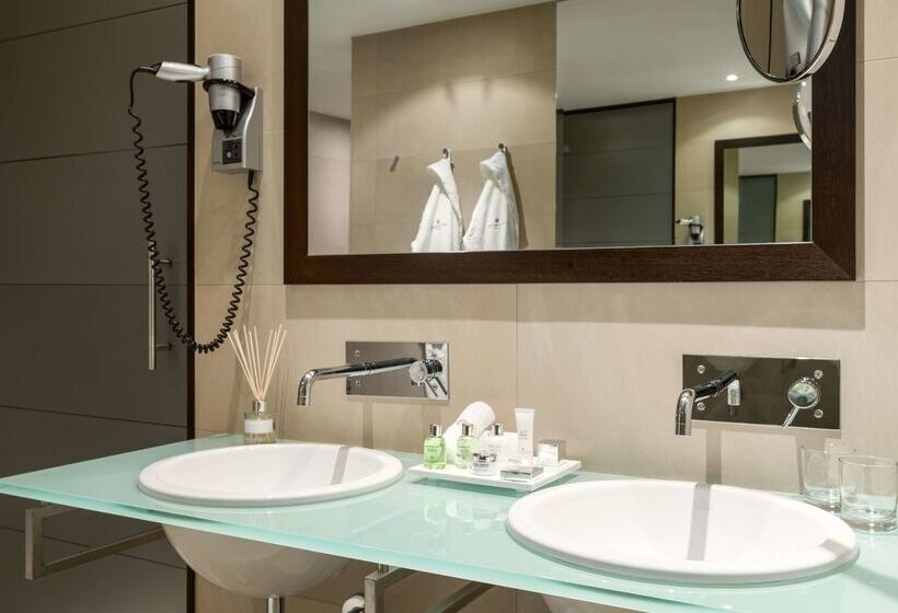 Hotel NH Collection Brussels Centre