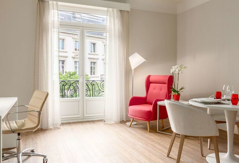 Hotel NH Collection Brussels Centre