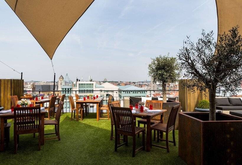 Hotel NH Collection Brussels Centre