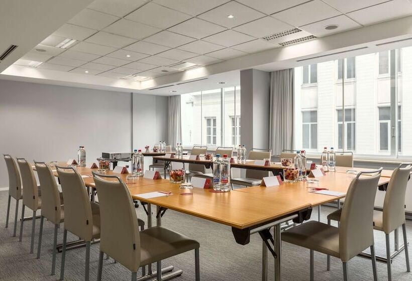 Hotel NH Collection Brussels Centre