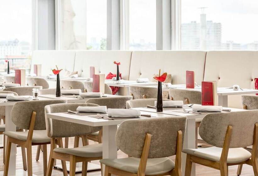 Hotel NH Collection Brussels Centre