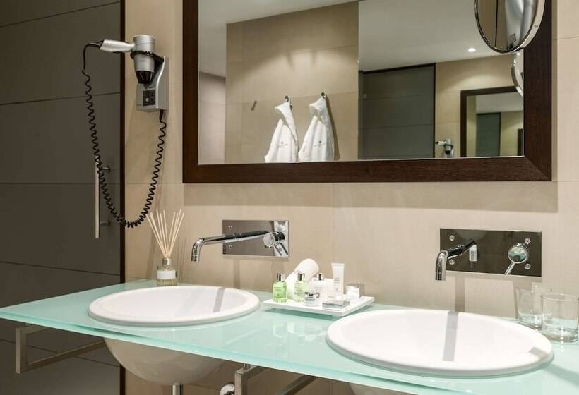 Hotel NH Collection Brussels Centre