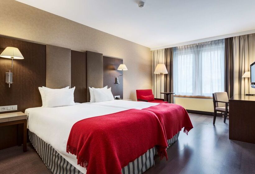 ホテル NH Mechelen