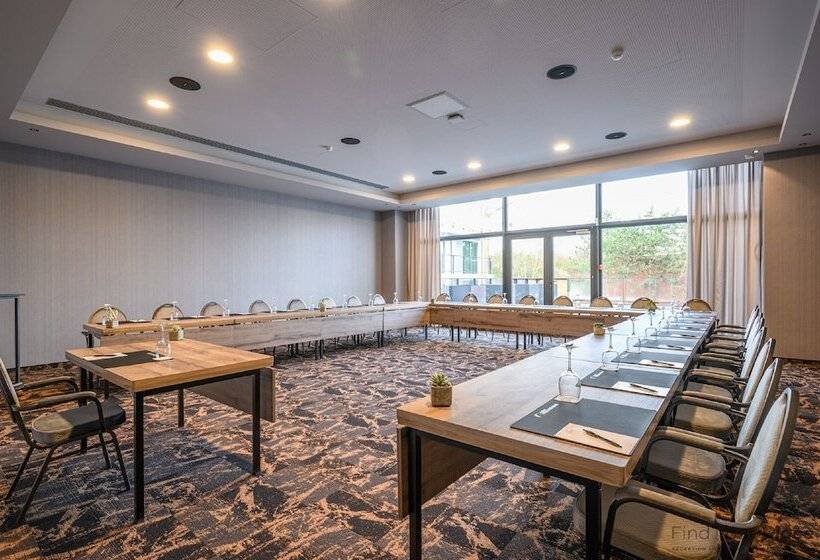 酒店 Restaurant Van Der Valk Nivelles Sud