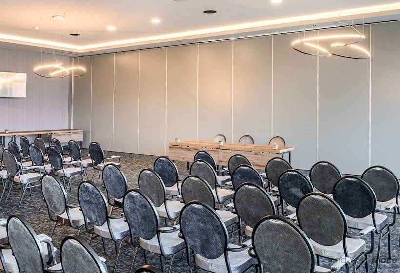 酒店 Restaurant Van Der Valk Nivelles Sud