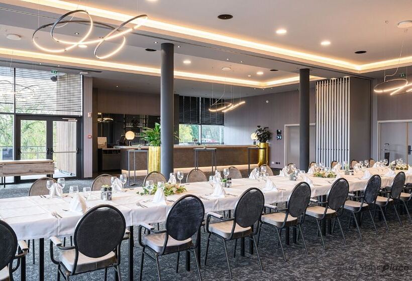 酒店 Restaurant Van Der Valk Nivelles Sud