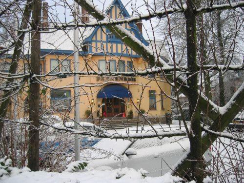 בית מלון כפרי Pannenhuis