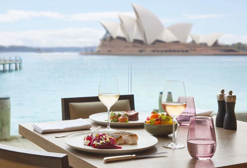 Отель Park Hyatt Sydney