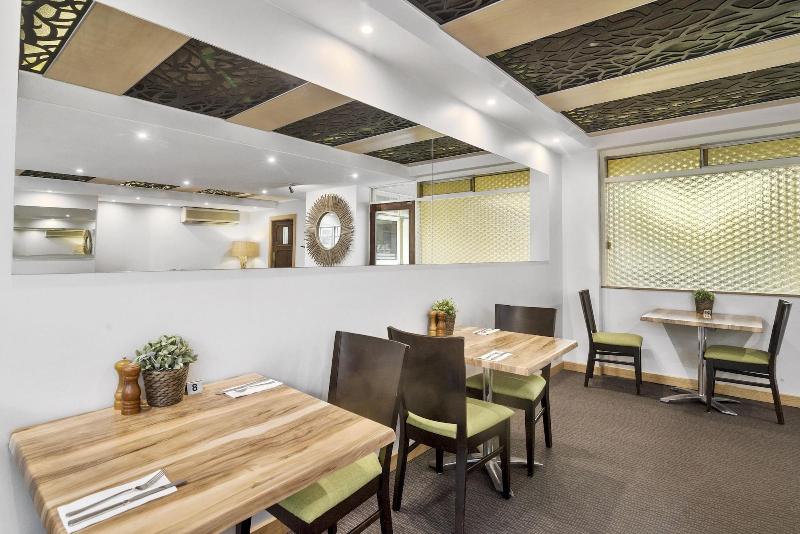 ホテル Park Motor Inn