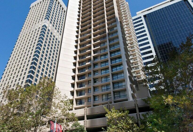 酒店 Park Regis City Centre