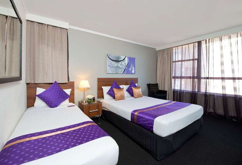 هتل Park Regis City Centre