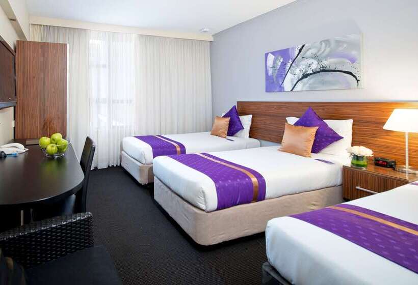 هتل Park Regis City Centre