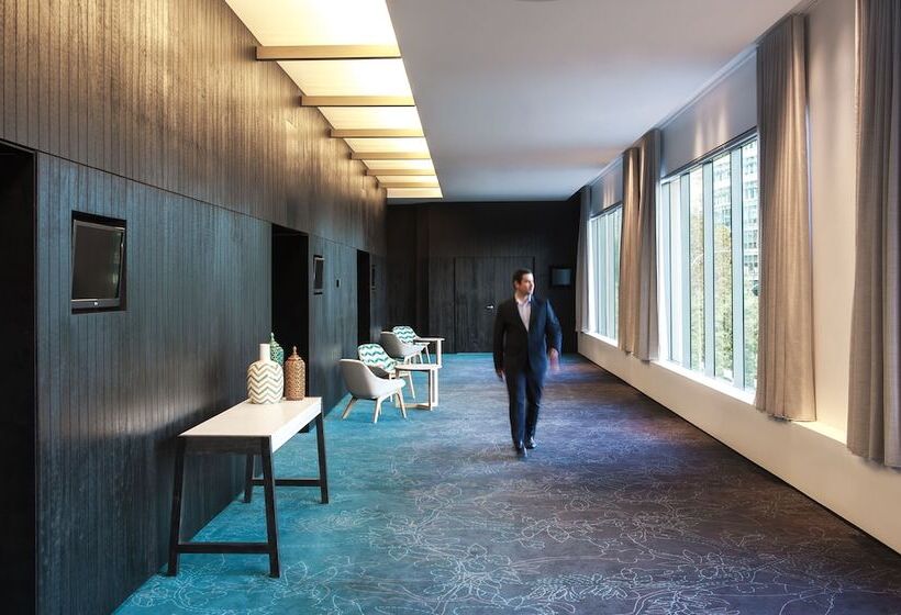 هتل Parkroyal Darling Harbour, Sydney