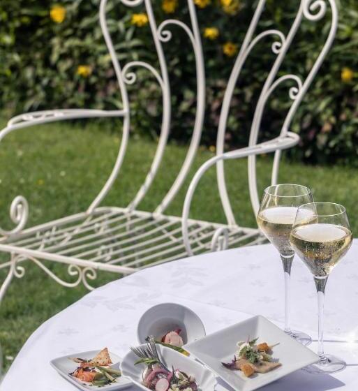 Отель Pavillon Du Zoute