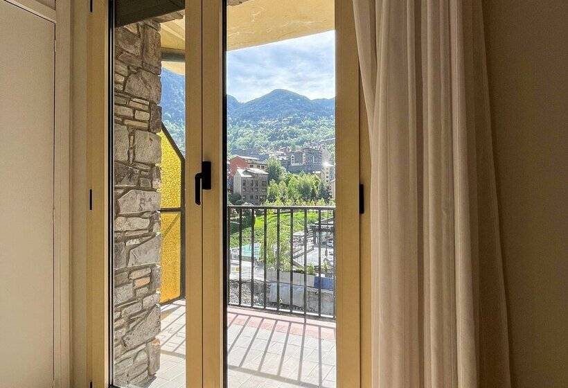 Отель Pere d'Urg 3000