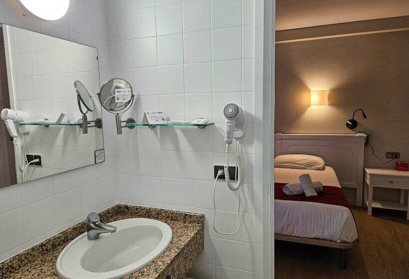 Отель Pere d'Urg 3000