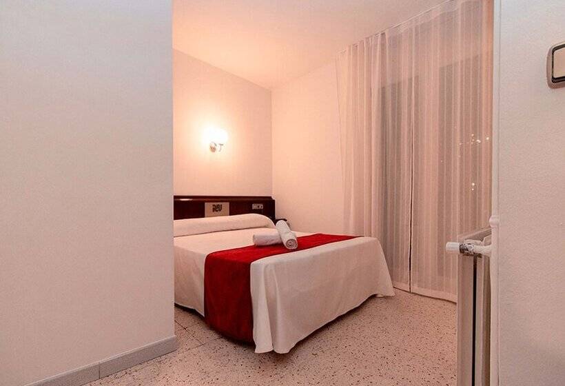 Отель Pere d'Urg 3000