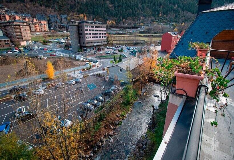 Отель Pere d'Urg 3000