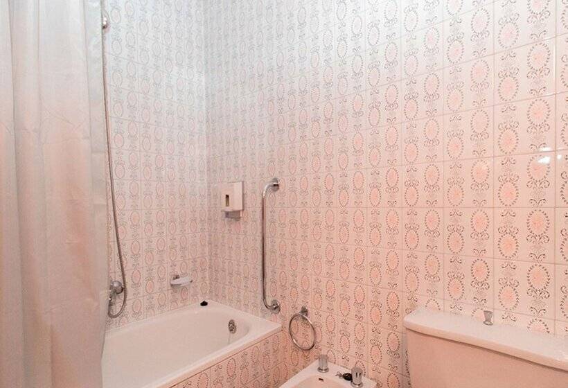 Отель Pere d'Urg 3000