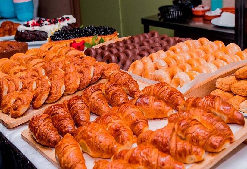 Отель Pere d'Urg 3000