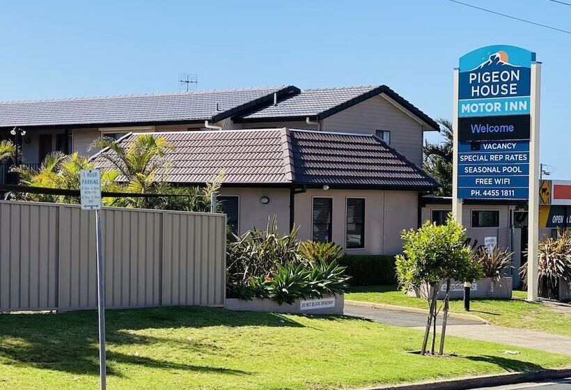 בית מלון כפרי Pigeon House Motor Inn