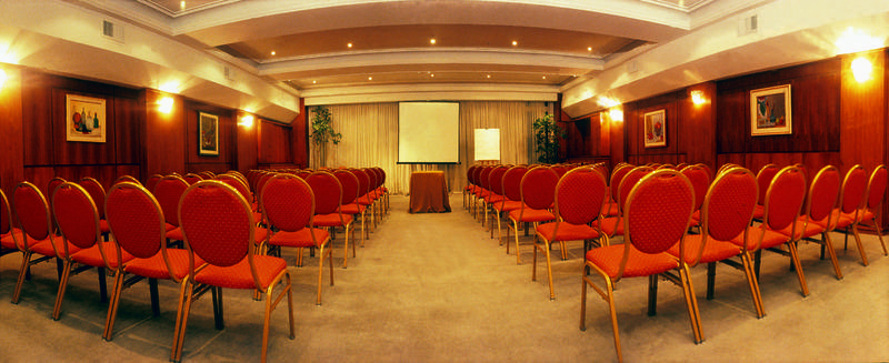 Отель Presidente