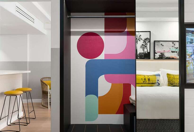 فندق Qt Gold Coast