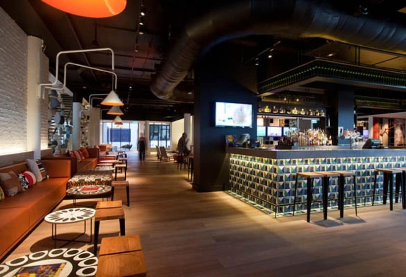 فندق Qt Gold Coast