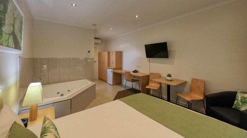 Отель Quality Inn Swan Hill