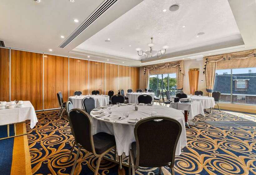 Quality Hotel Parklake Shepparton