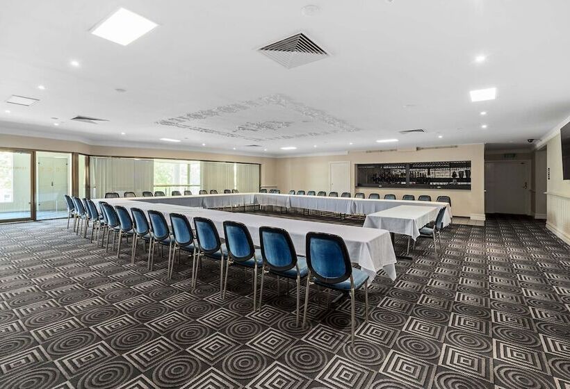 בית מלון כפרי Sherbourne Terrace