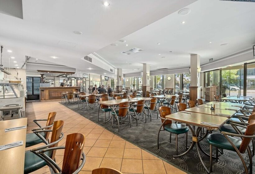 בית מלון כפרי Sherbourne Terrace