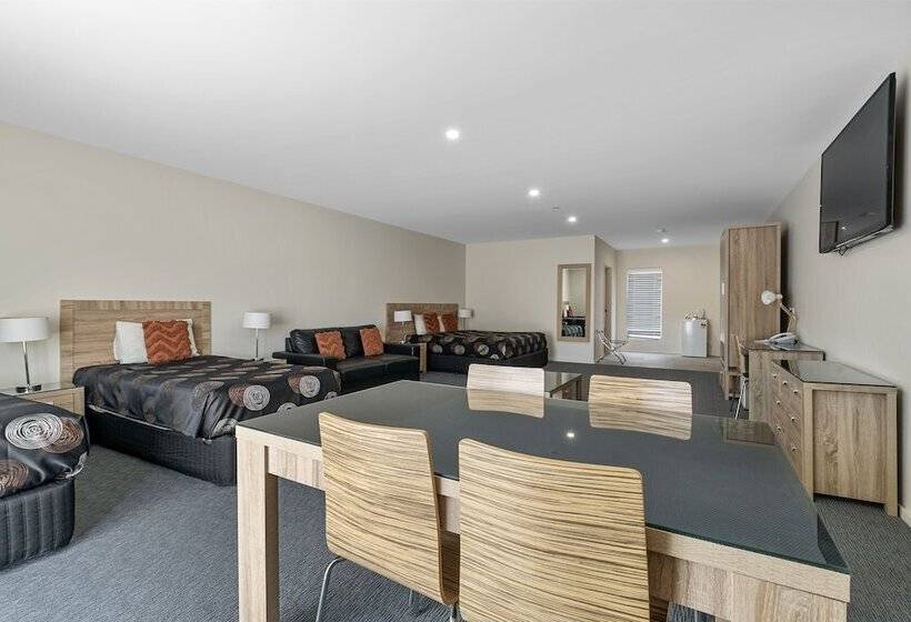 בית מלון כפרי Sherbourne Terrace