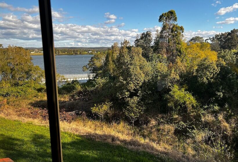 בית מלון כפרי Riverview Motor Inn