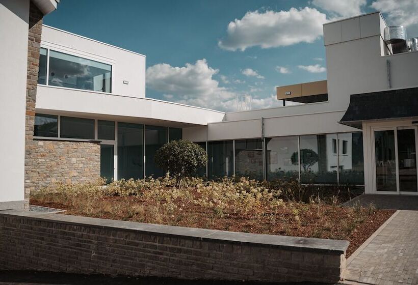 בית מלון כפרי Roannay   Francorchamps