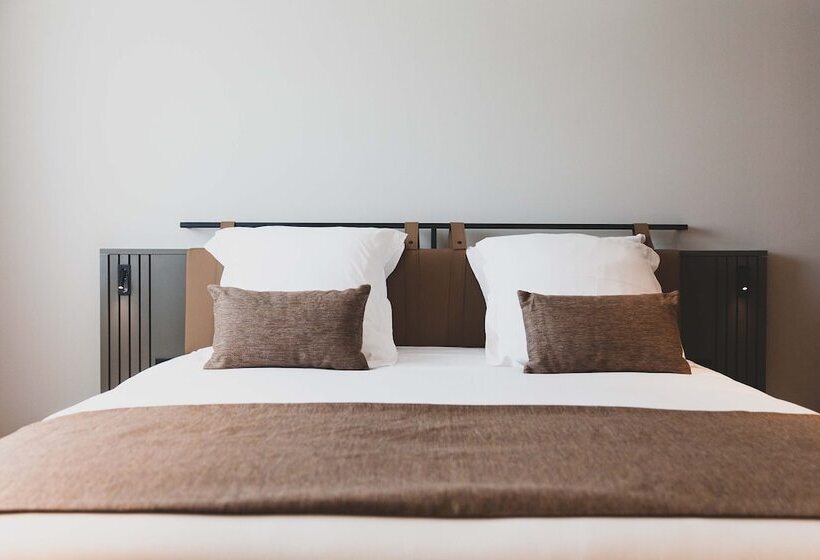 בית מלון כפרי Roannay   Francorchamps