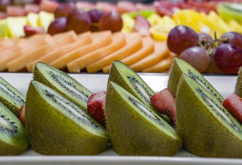 Roc Blanc Hotel & Spa