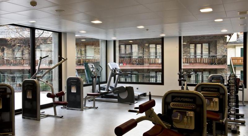 Отель Rutllan & Spa