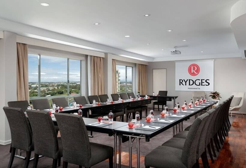 בית מלון כפרי Rydges Parramatta