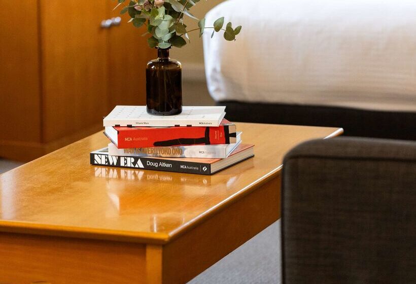 Отель Sydney Harbour