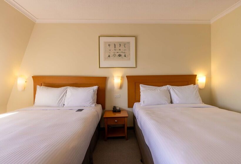 Отель Sydney Harbour