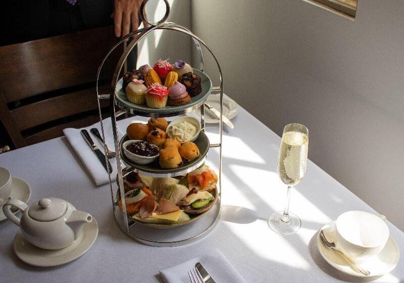 Отель Sydney Harbour